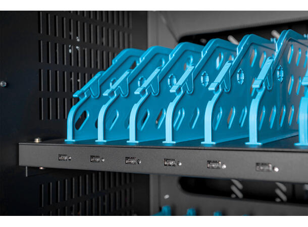 Ladeskap for inntil 30 enheter 15,6" Tilkobling med USB-A 