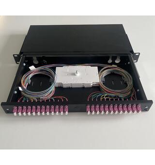 Fiberpanel OM4 inkl 24dx LC, sort Teleskop,montert 48xPigtail+skjøtebrett